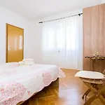 Apartman By The Sea Silo, Krk - 18703 Šilo